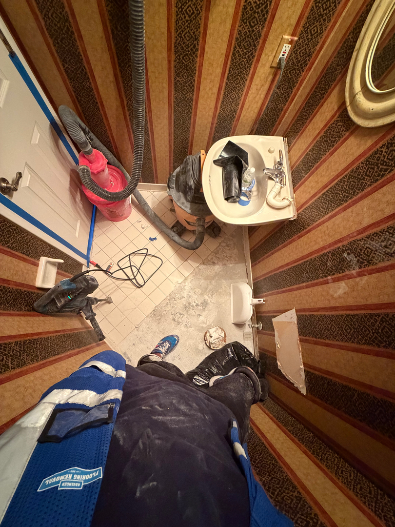 Dust-Contained Flooring Removal (HEPA Control)