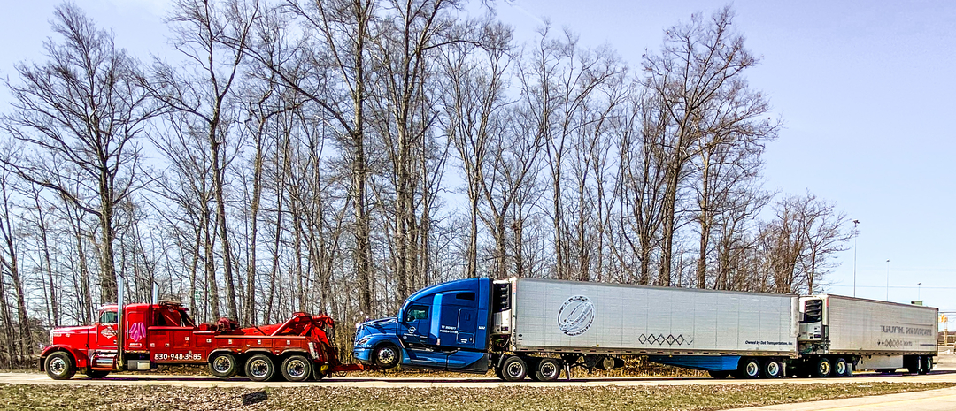 Bear's Towing & Repair photo