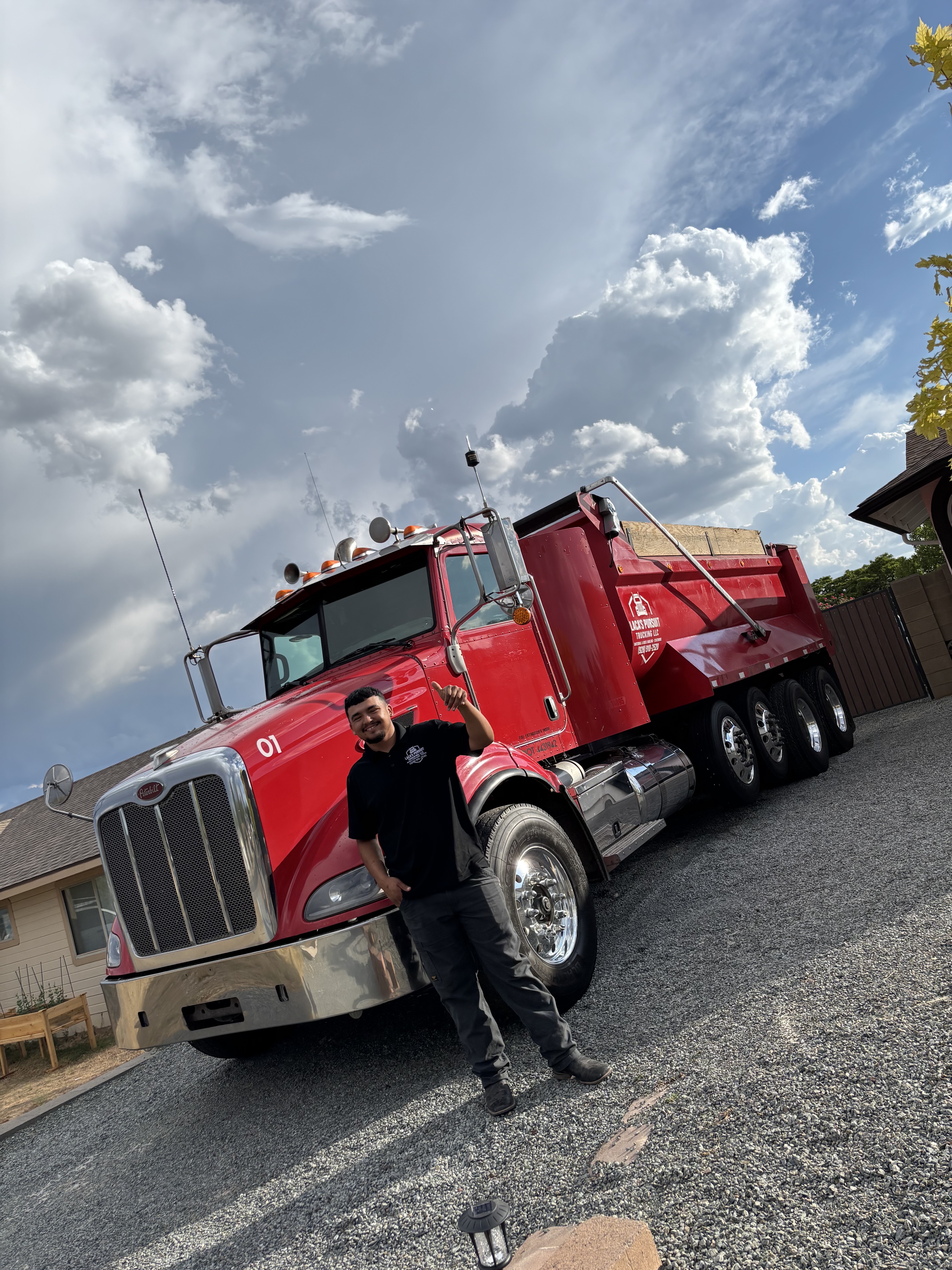 Laca Pursuit Trucking photo 5