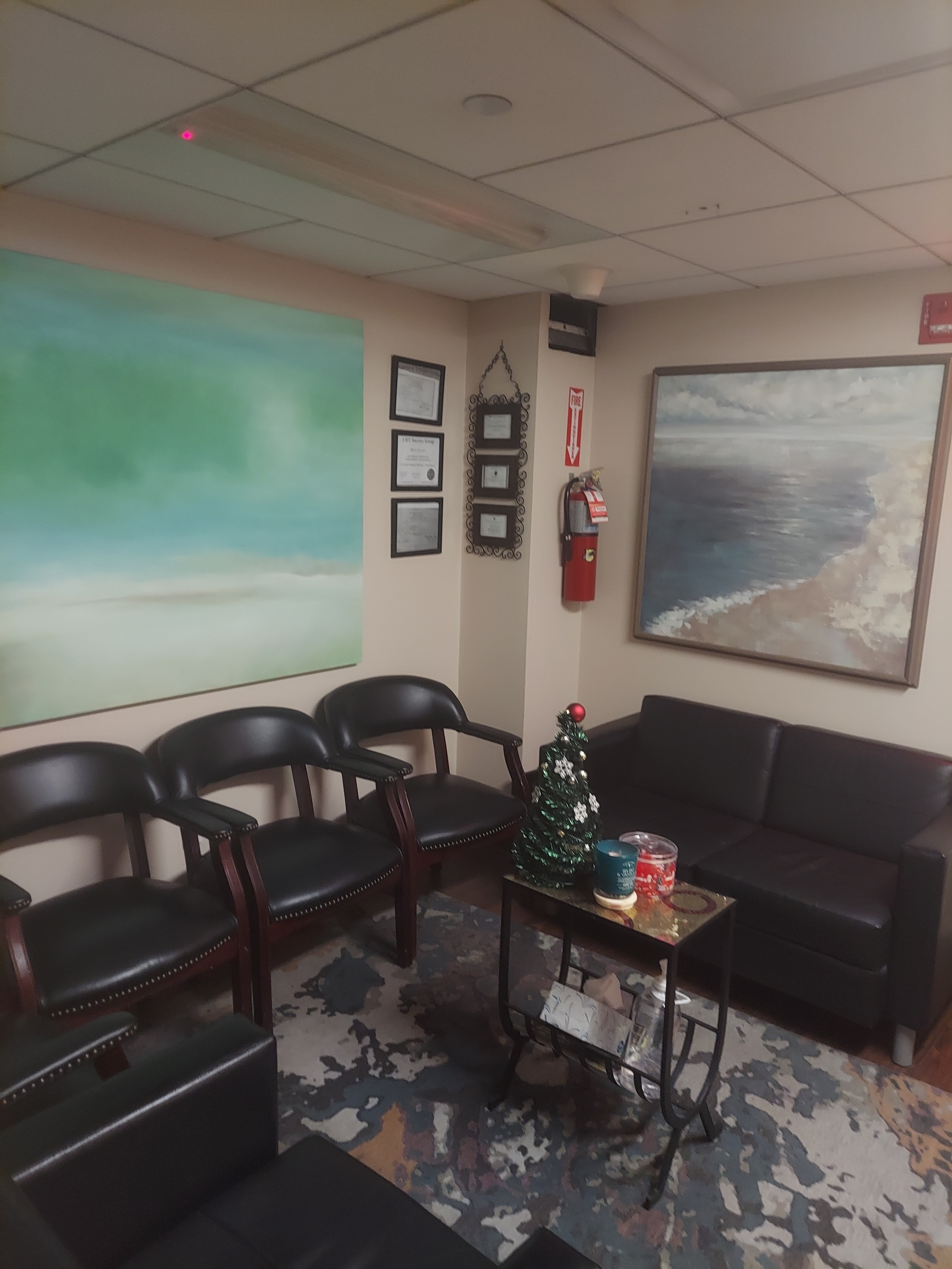 Clinic photo 4