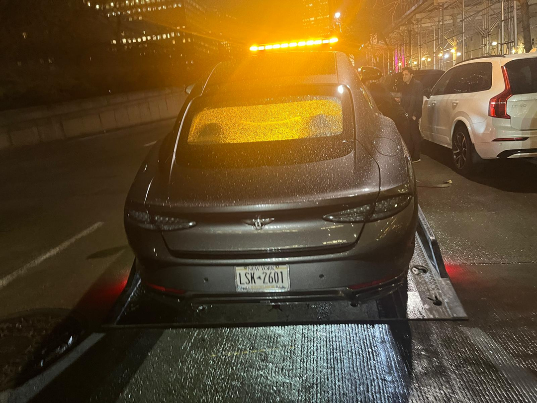 Long-Distance Vehicle Towing Services