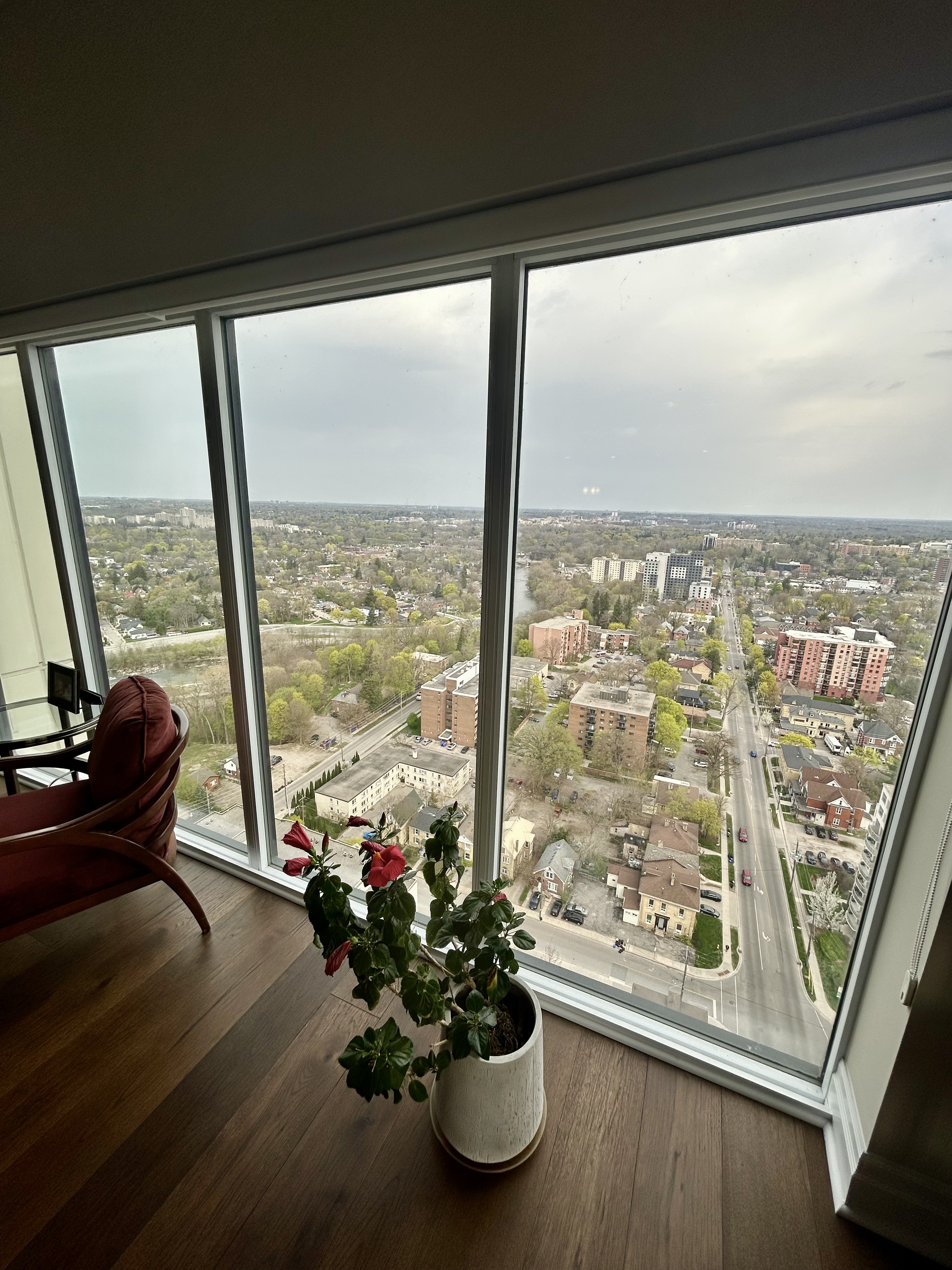 Complete Interior and Exterior Window Cleaning photo 1