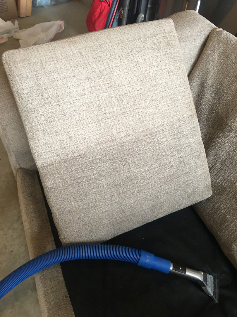 Water damage and upholstery cleaning services in Utah
